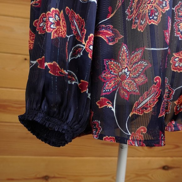 Democracy‎ Black Sheer Red Floral Button Up Top Balloon Sleeves Size Medium - Picture 6 of 10